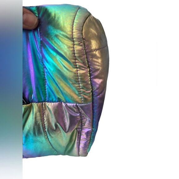 Large Metallic Puffer Tote Weekender w/ Decorative purple Straps - Picture 14 of 16